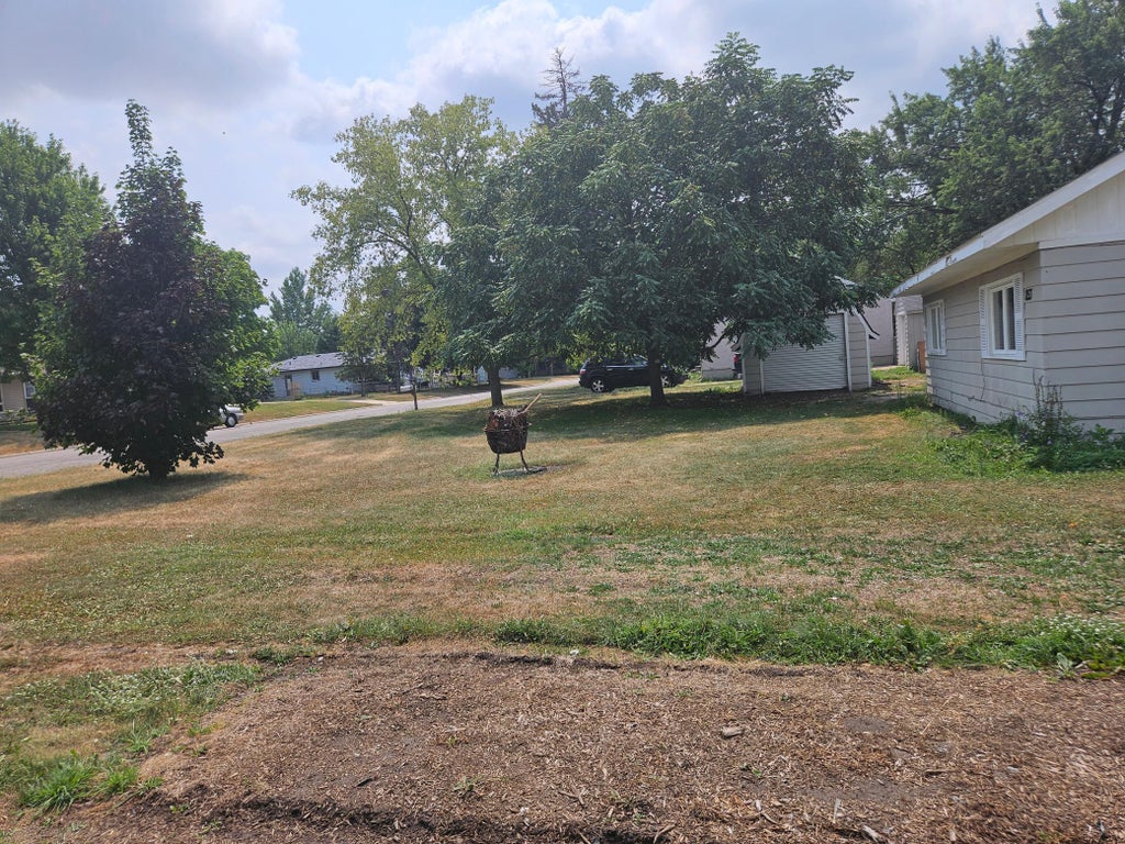 Photo of 853 34th Avenue N, Saint Cloud, MN 56303 (MLS # 7119319)