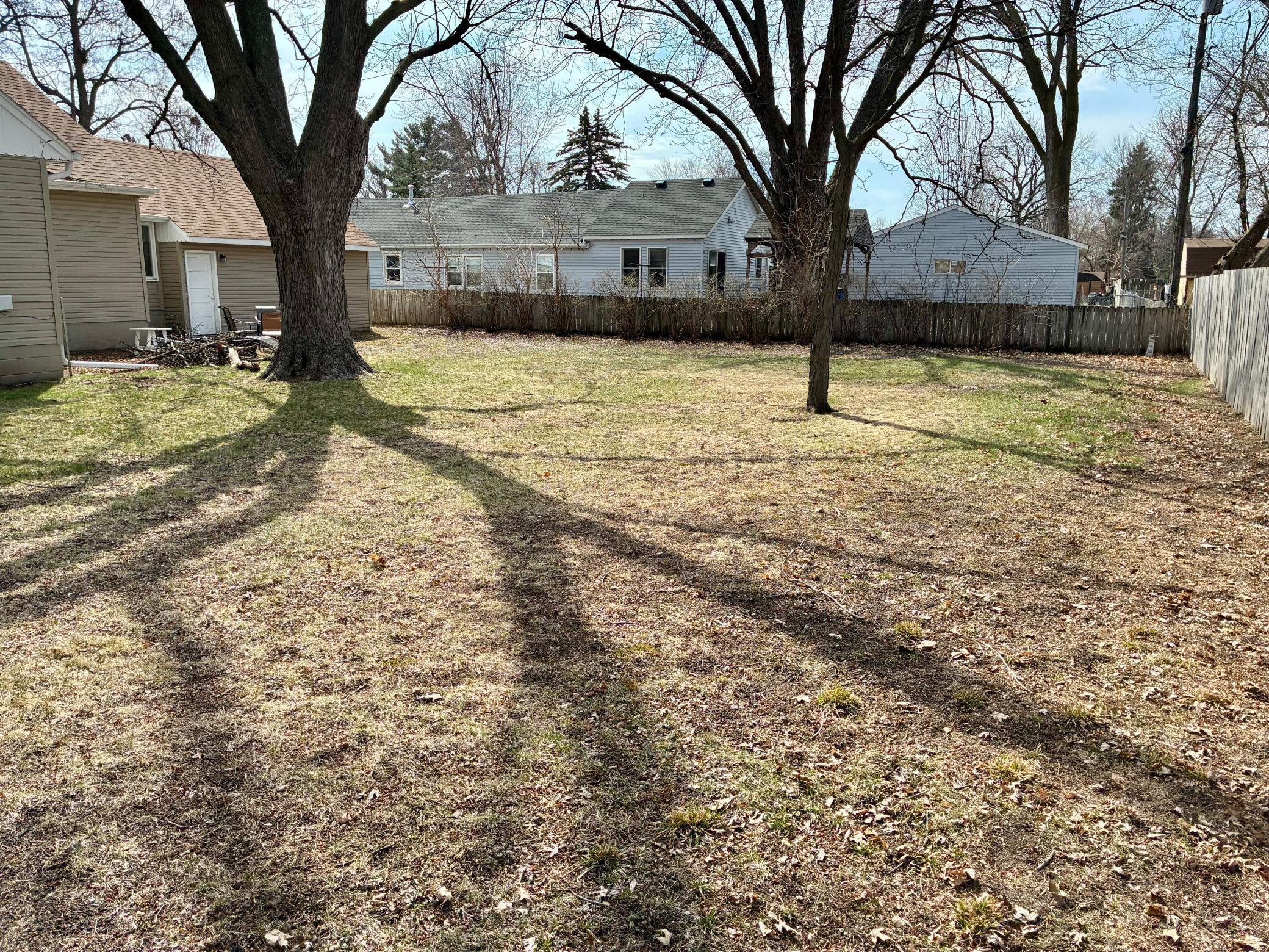 8716 Elliot Avenue S