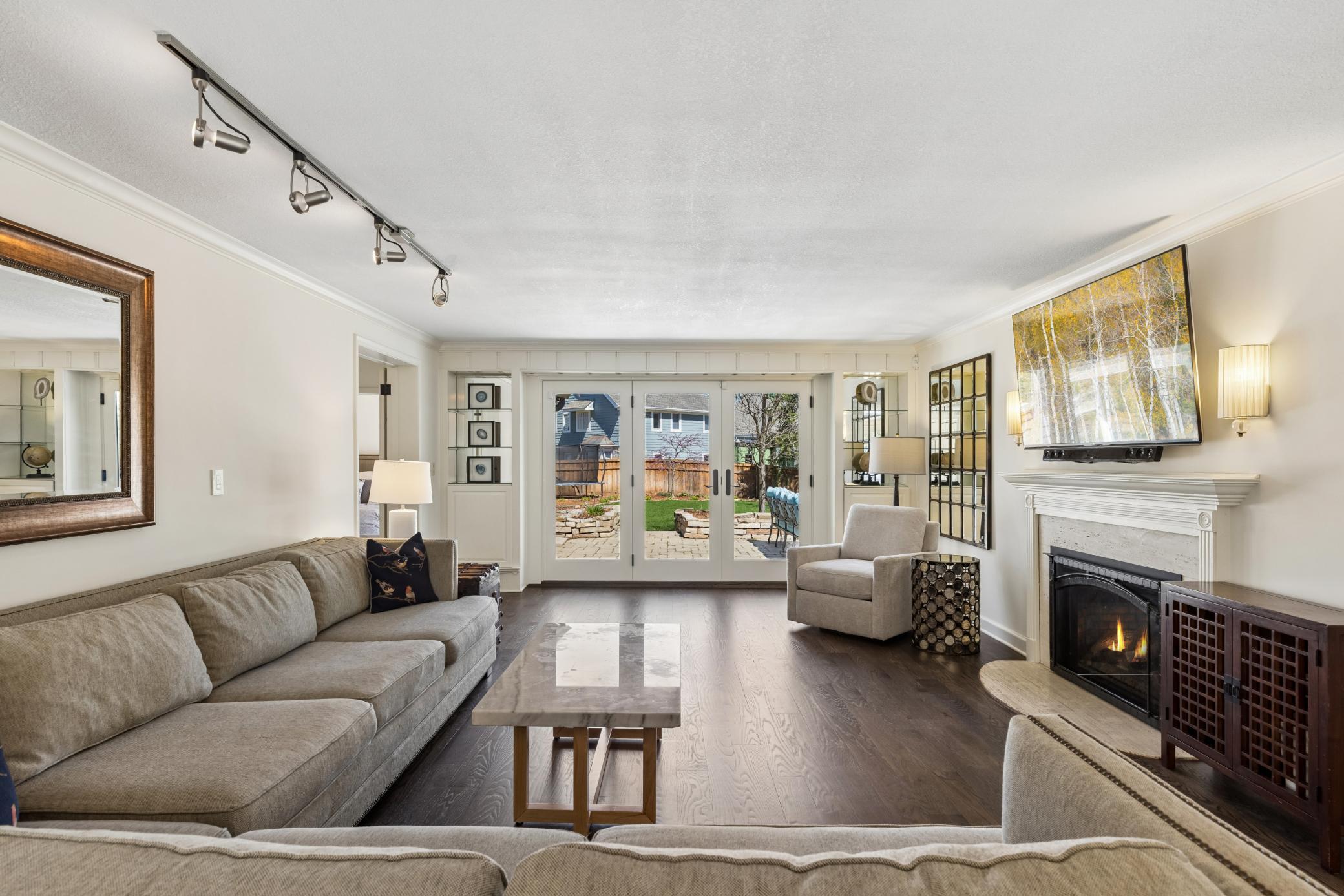 5404 Interlachen Boulevard