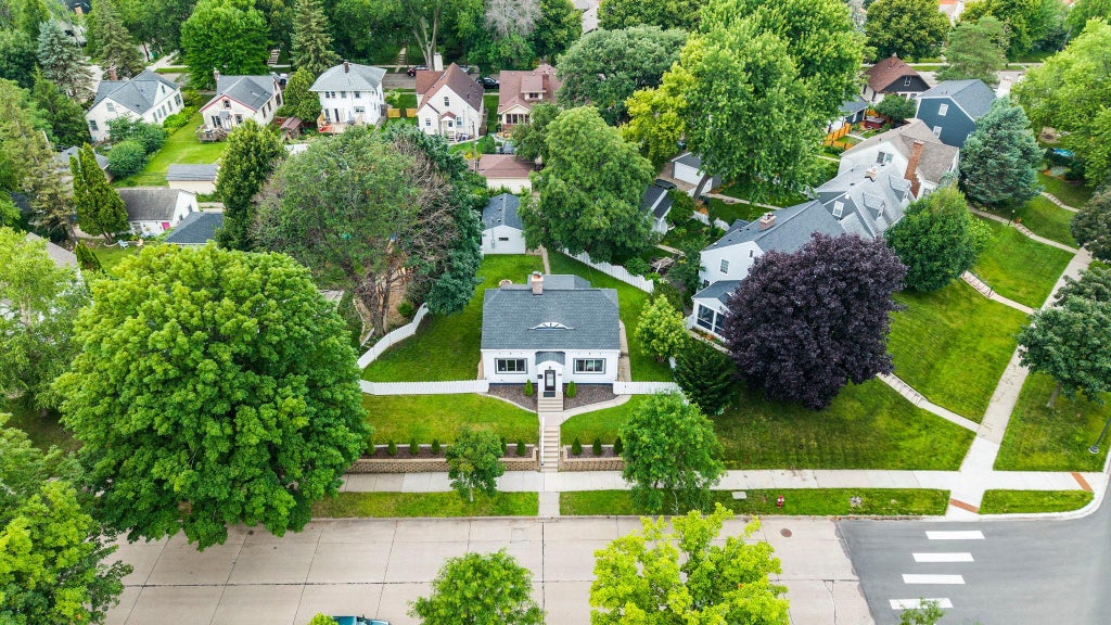 Photo of 2820 Cleveland Street NE, Minneapolis, MN 55418 (MLS # 7155767)