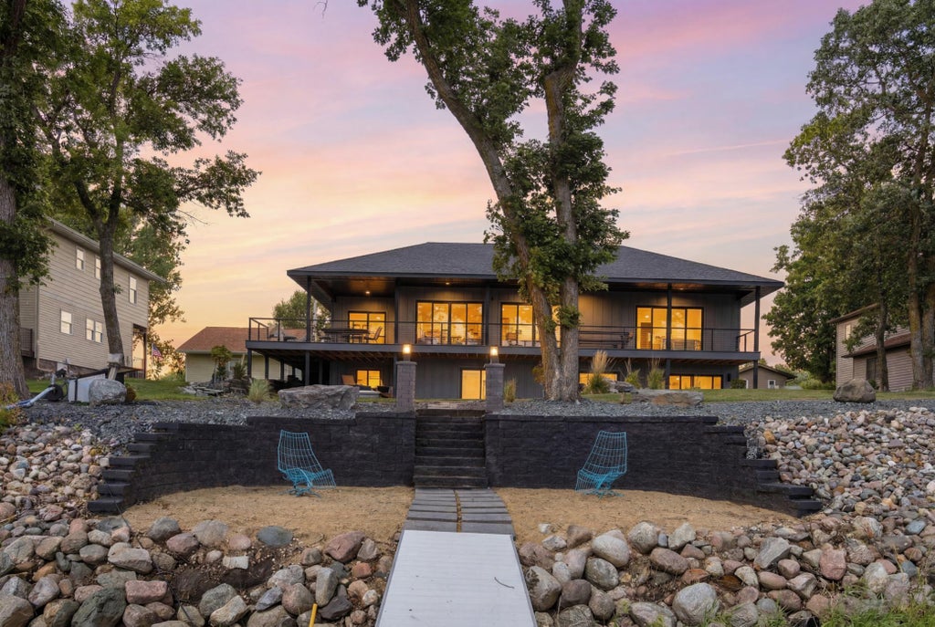 Photo of 826 Shorewood Drive, Detroit Lakes, MN 56501 (MLS # 7088787)