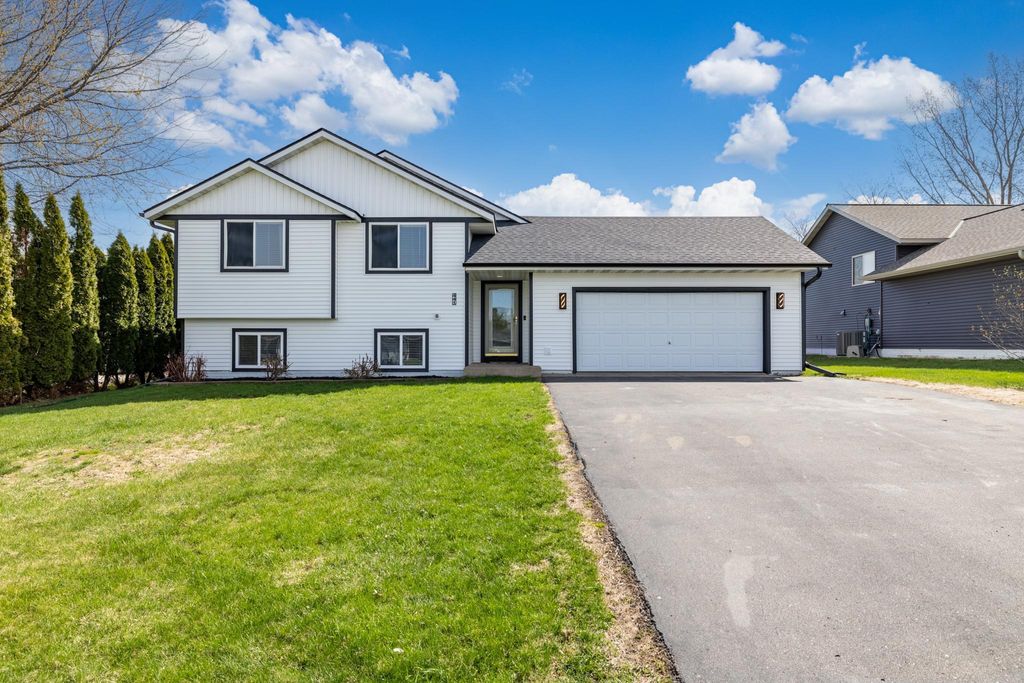 Photo of 441 14th Avenue, Baldwin, WI 54002 (MLS # 7059347)