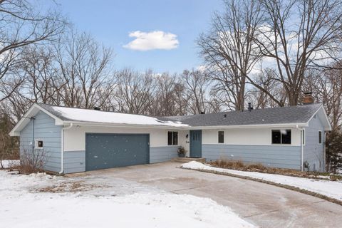 15880 Tonkawood Drive Minnetonka MN 55345