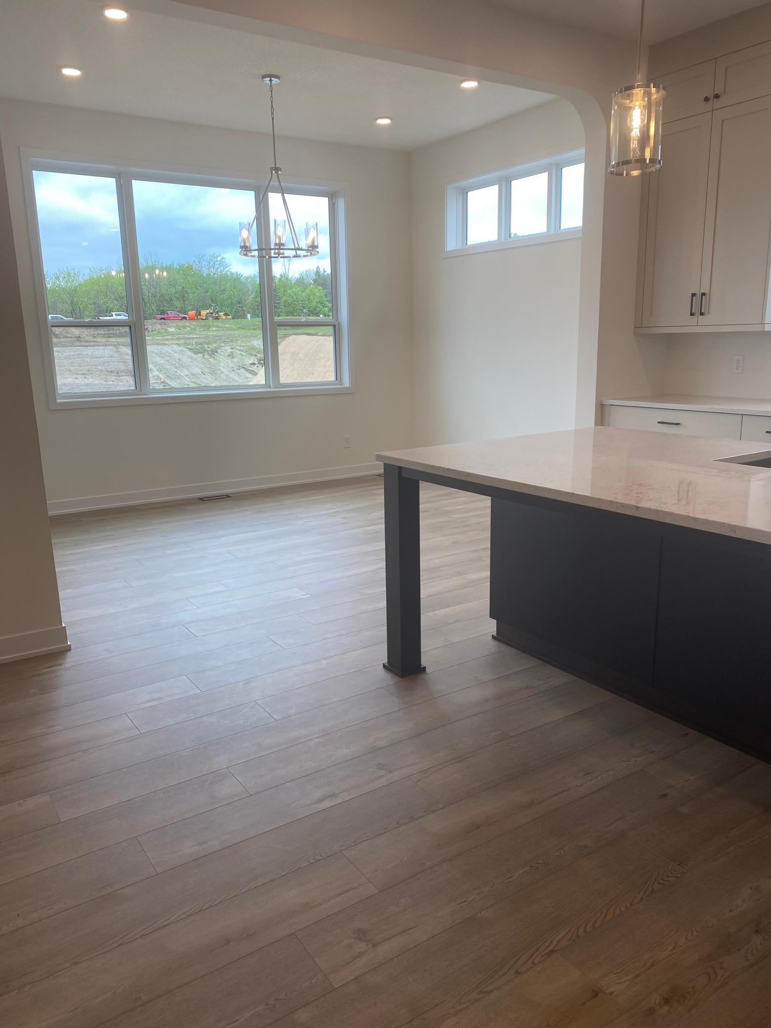 20075 Globe Drive