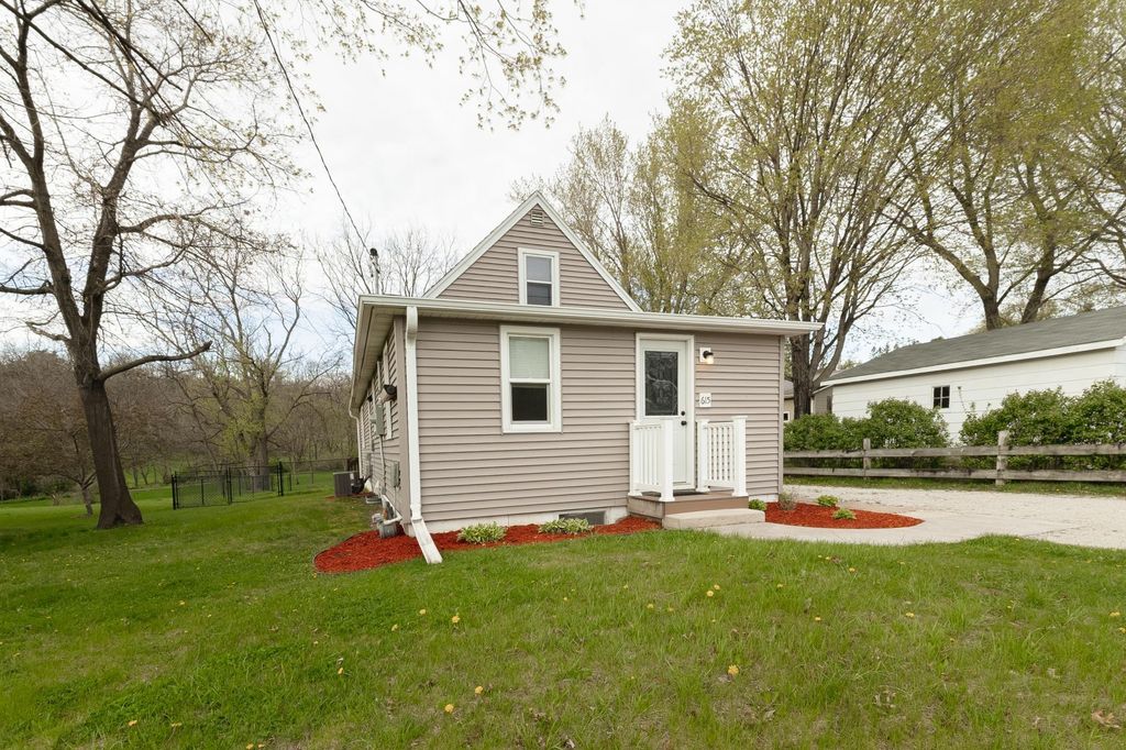 Photo of 615 Union Street NE, Chatfield, MN 55923 (MLS # 7057030)