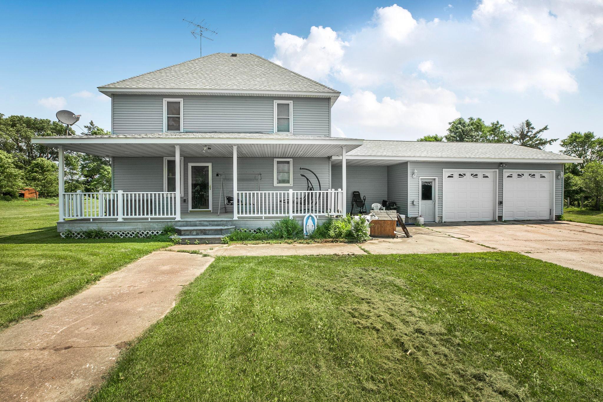 21372 273rd Ave, Paynesville, MN, 56362, USA, 4 Bedrooms Bedrooms, ,3 BathroomsBathrooms,Residential,Active,21372 273rd Ave,7057819