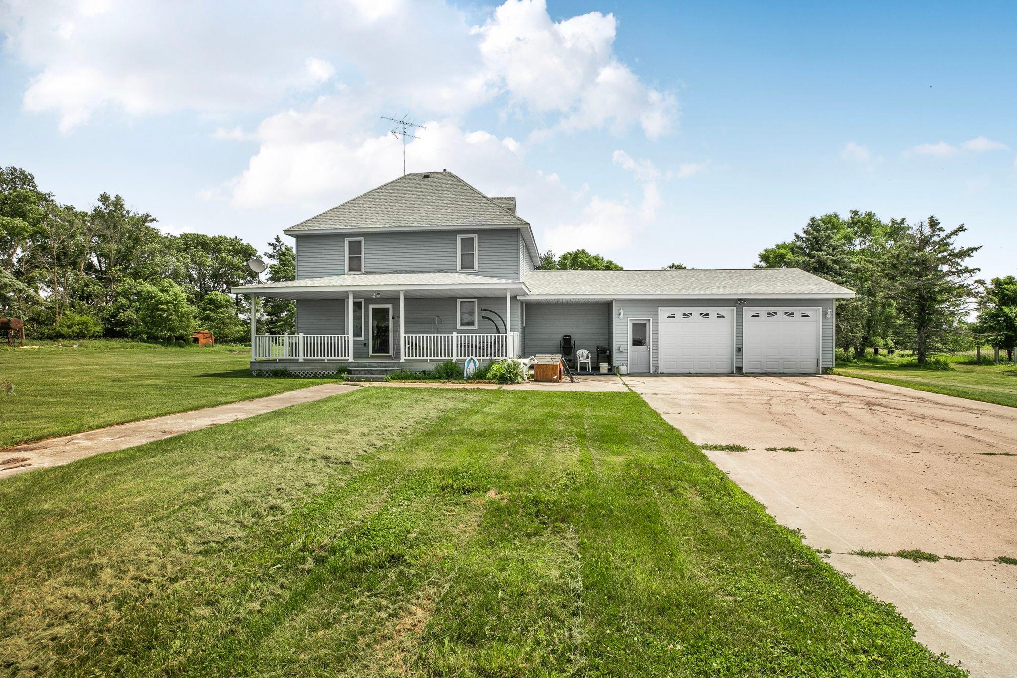 21372 273rd Ave, Paynesville, MN, 56362, USA, 4 Bedrooms Bedrooms, ,3 BathroomsBathrooms,Residential,Active,21372 273rd Ave,7057819