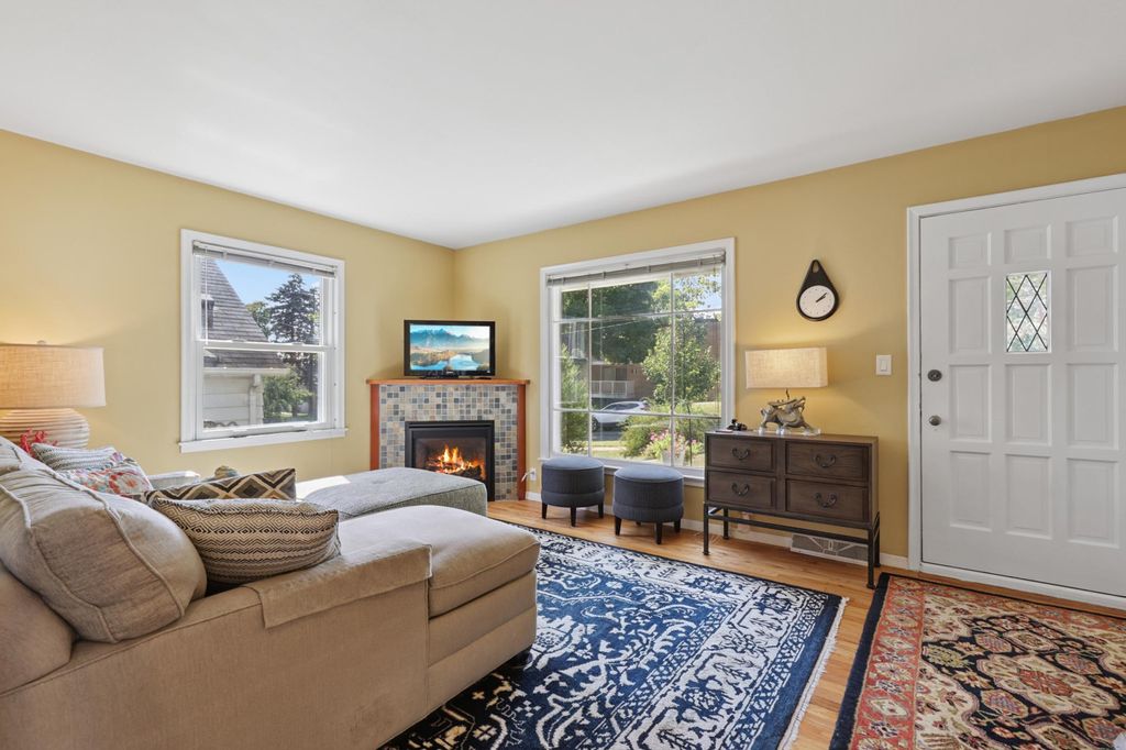 Photo of 5913 Pillsbury Avenue S, Minneapolis, MN 55419 (MLS # 7014189)