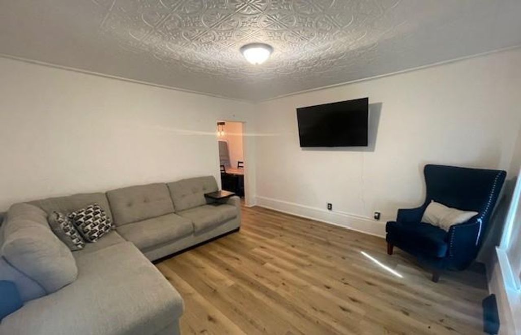 Photo of 25 Winter Street, Saint Paul, MN 55103 (MLS # 7035257)