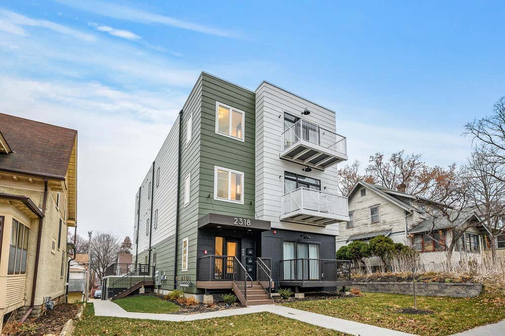 Photo of 2318 2318 Johnson St NE #201, Minneapolis, MN 55408 (MLS # 7126401)