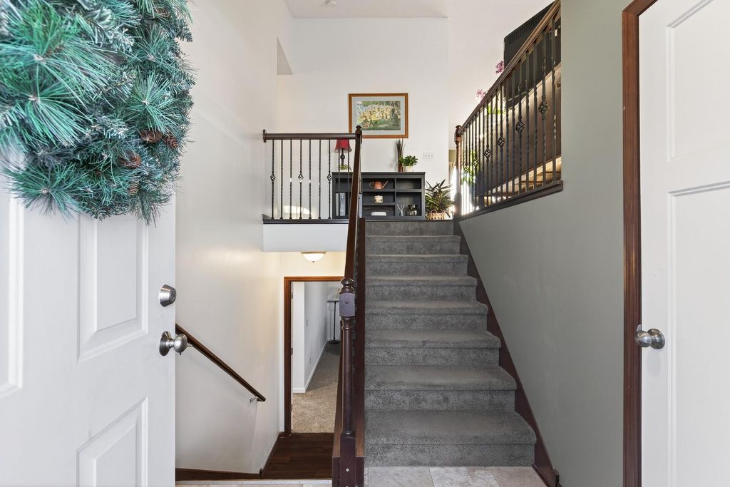 Photo of 1020 Fox Crossing Xing, Young America, MN 55397 (MLS # 7009951)