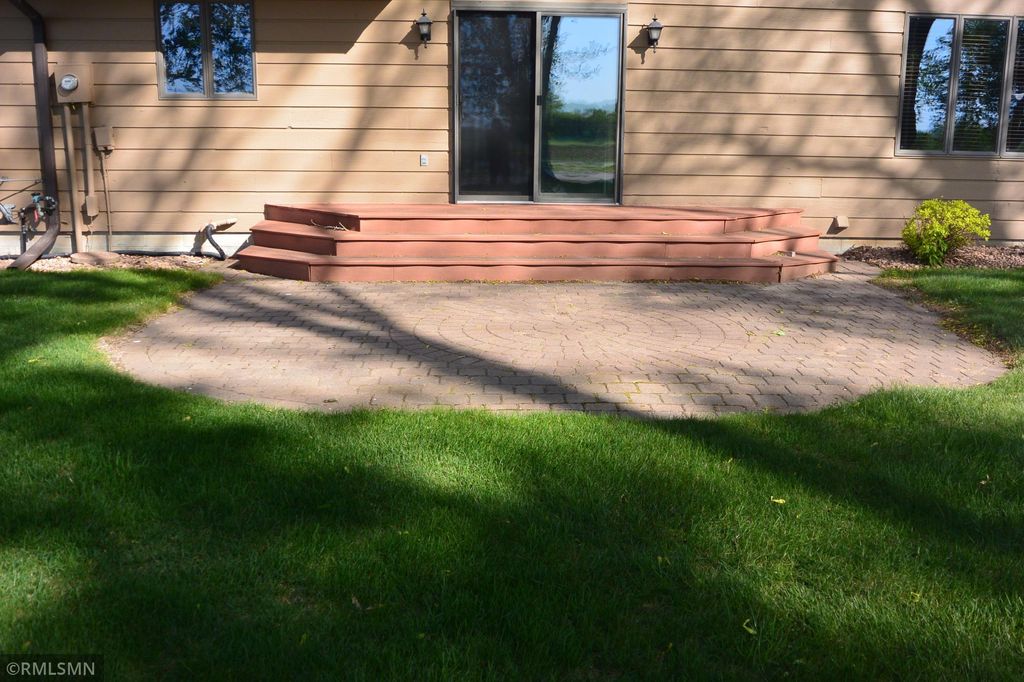 Photo of 120 Edgewood Drive, Glencoe, MN 55336 (MLS # 7073106)