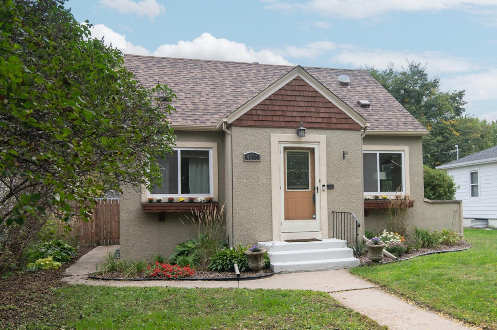 Photo of 4605 Clinton Avenue, Minneapolis, MN 55419 (MLS # 7147877)