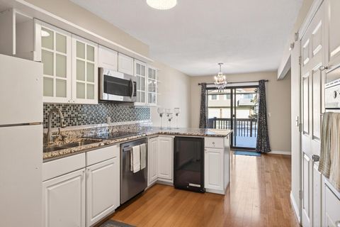 3287 Arcade Street S Vadnais Heights MN 55127