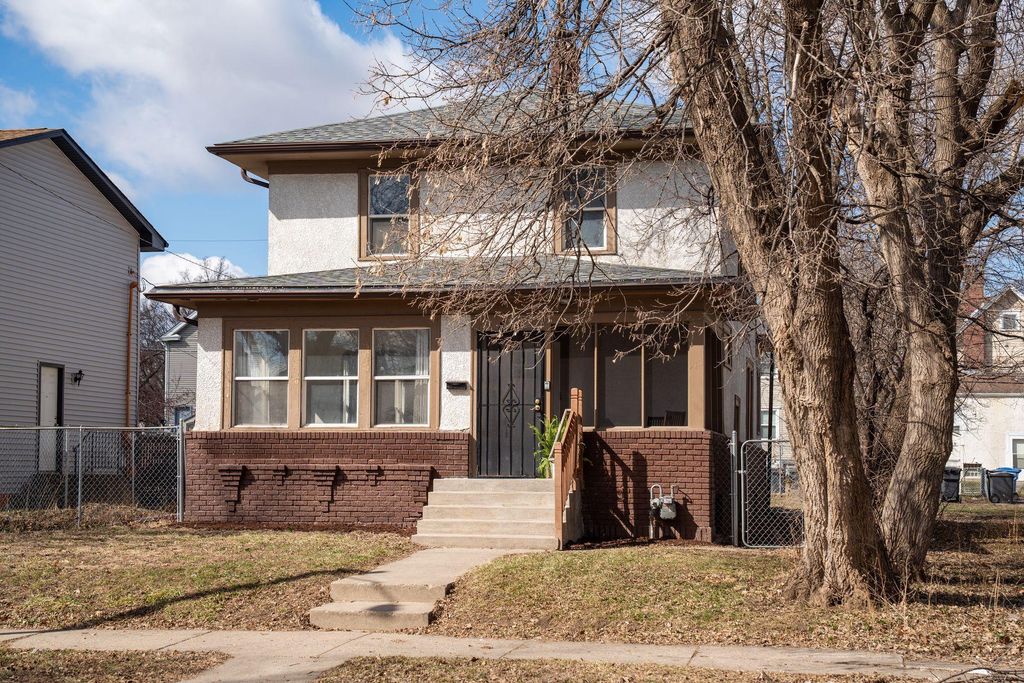 Photo of 815 Newton Avenue N, Minneapolis, MN 55411 (MLS # 7064215)