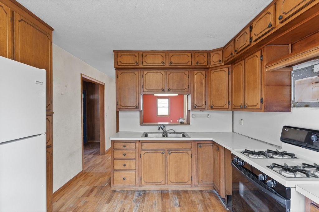 Photo of 5600 23rd Avenue S, Minneapolis, MN 55417 (MLS # 7032013)