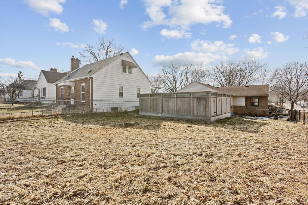 Photo of 5600 23rd Avenue S, Minneapolis, MN 55417 (MLS # 7032013)