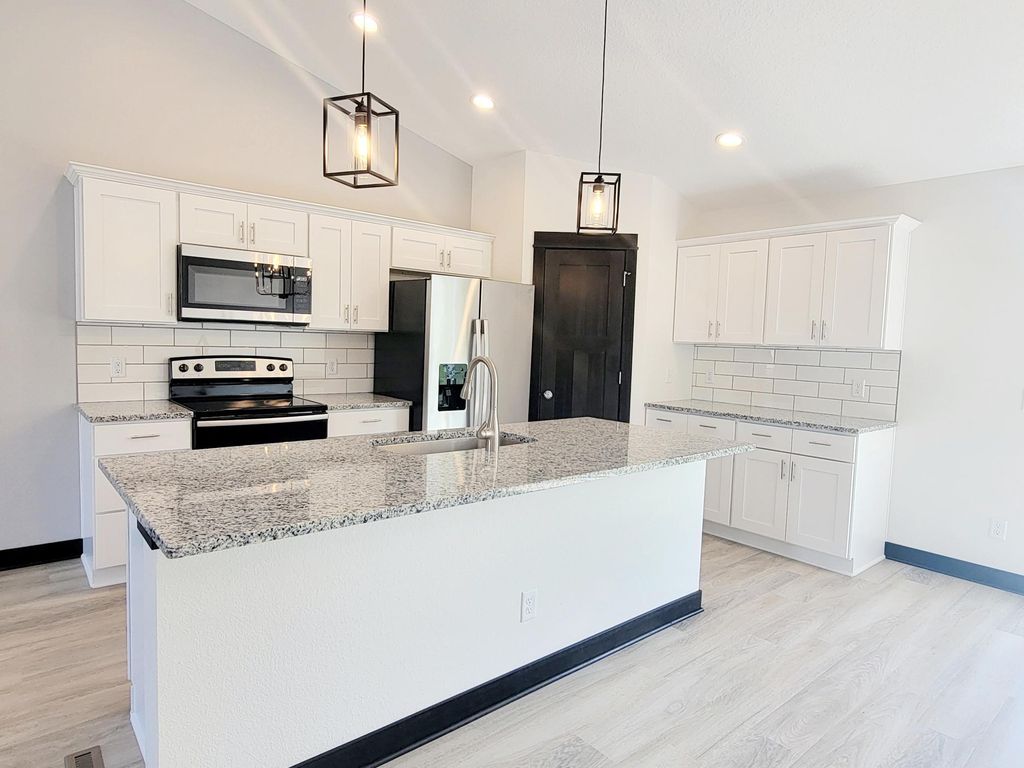 Photo of 705 Council Court, Ellendale, MN 56026 (MLS # 7006889)