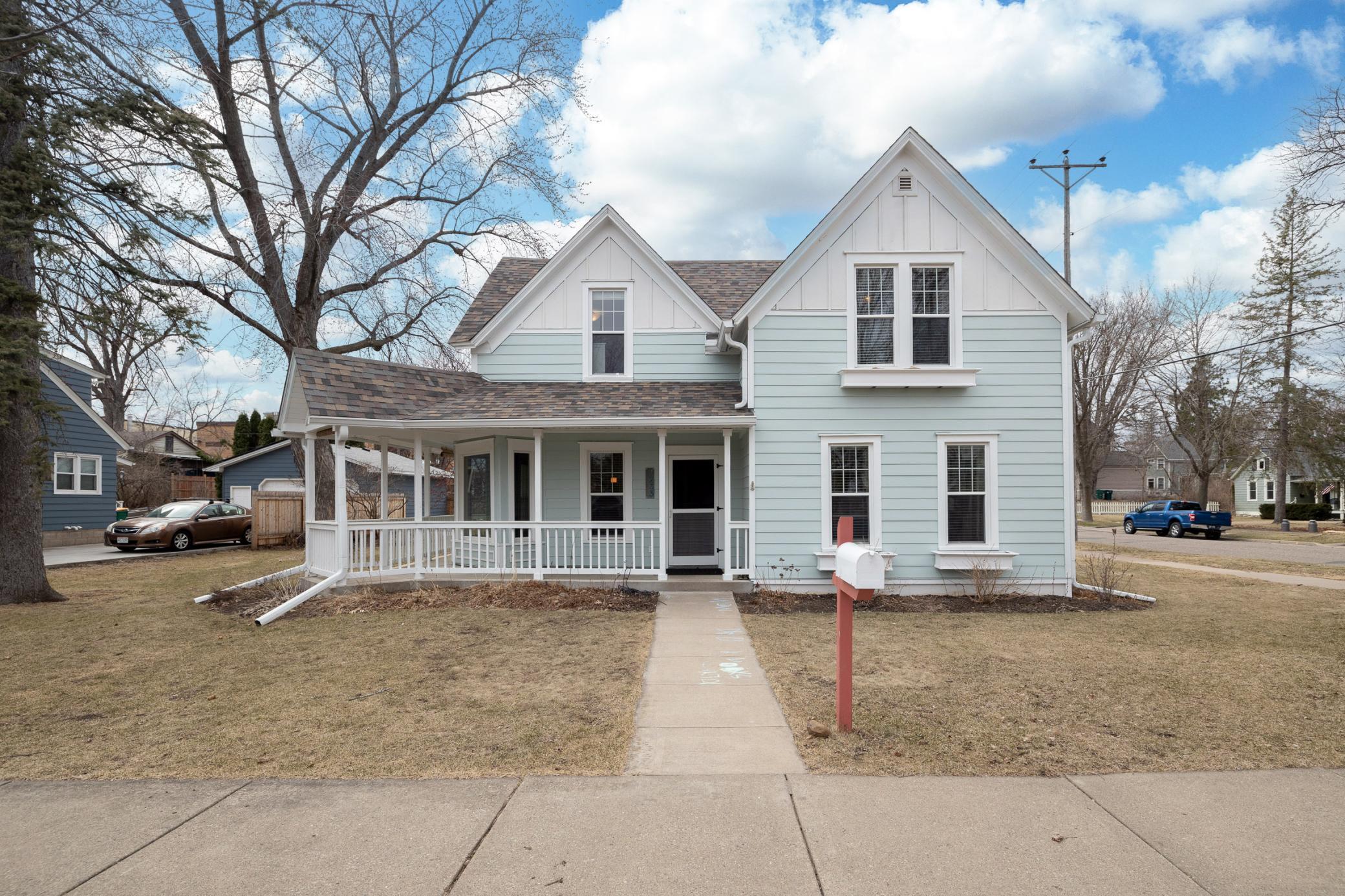 1233 5th Street
