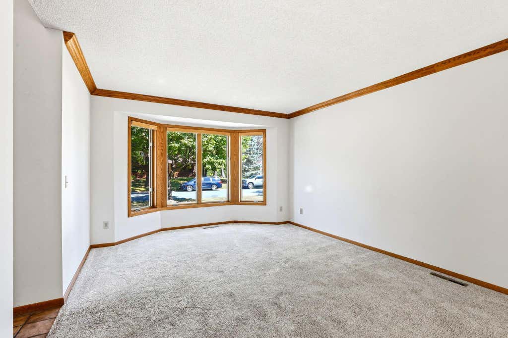 Photo of 4690 Parkridge Drive, Eagan, MN 55123 (MLS # 7134883)