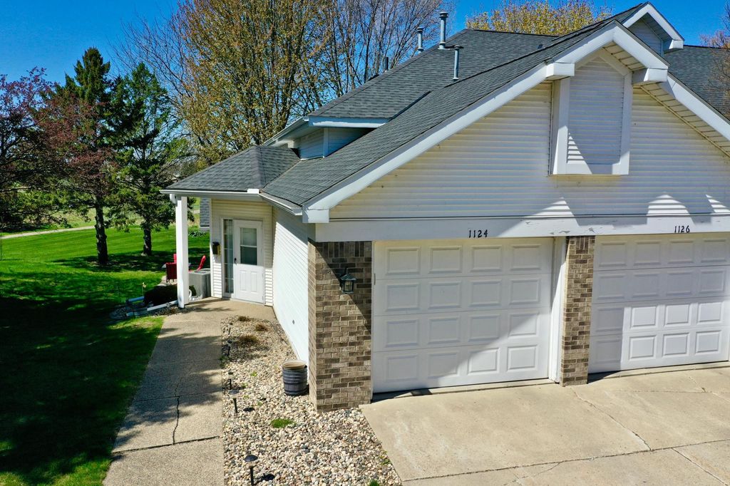 Photo of 1124 Par Lane, Willmar, MN 56201 (MLS # 7070150)