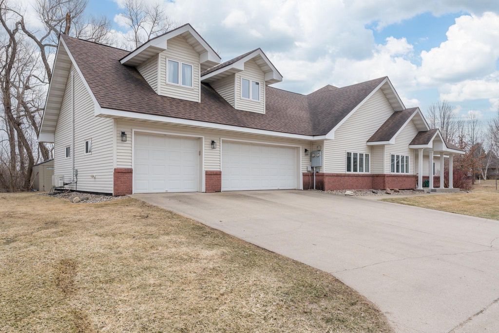 Photo of 101 Shoreview Drive, Elysian, MN 56028 (MLS # 7025585)