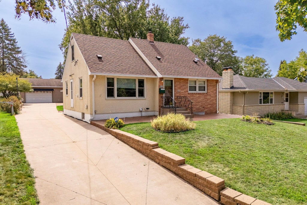 Photo of 1554 Burns Avenue, Saint Paul, MN 55106 (MLS # 7143365)