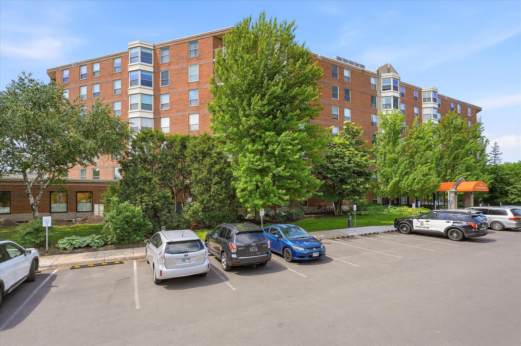 1425 W 28th Street 322