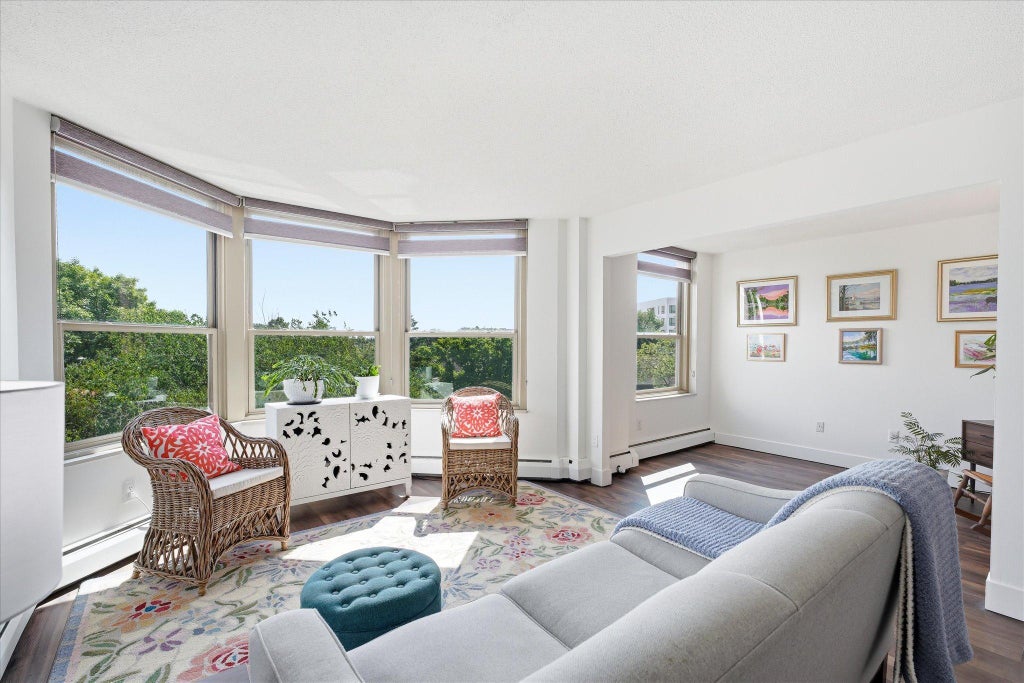Photo of 1425 W 28th Street #322, Minneapolis, MN 55408 (MLS # 7086934)