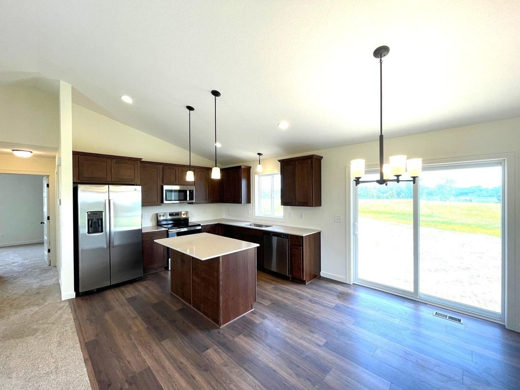 Photo of 2512 341st Avenue NW, Cambridge, MN 55008 (MLS # 7089993)