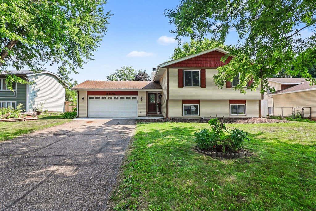 Photo of 5675 W 137th Street, Savage, MN 55378 (MLS # 7127580)