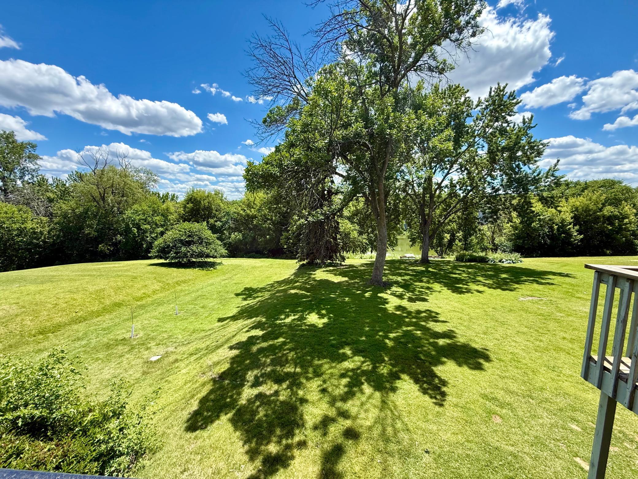 142 Canabury Court