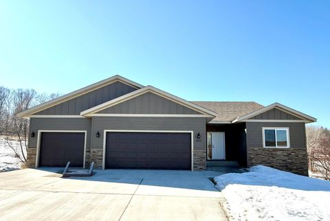Photo of 2804 Oak Lawn Drive, Northfield, MN 55057 (MLS # 7020459)