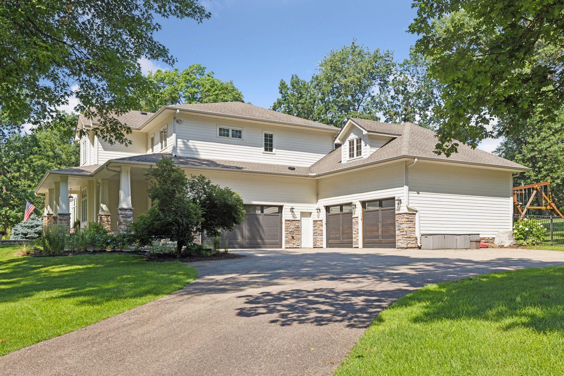 2 Red Forest Lane