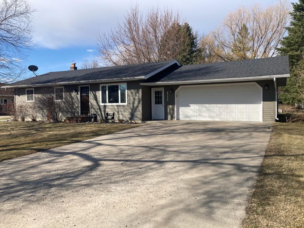 Photo of 1025 Sunset Boulevard, Hawley, MN 56549 (MLS # 7055569)