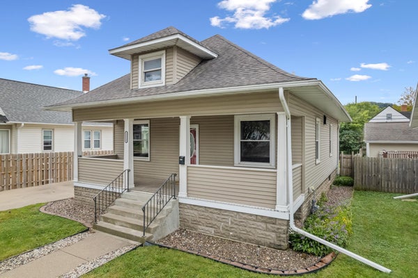 1223 W 5TH ST, WINONA, MN 55987 - Image 4f35b261fd43d283f5bfa7ed3d9ecea3/1335769805