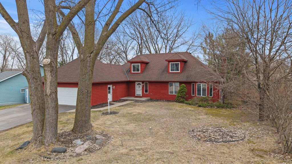 Photo of 7360 Borman Avenue, Inver Grove Heights, MN 55076 (MLS # 7034432)