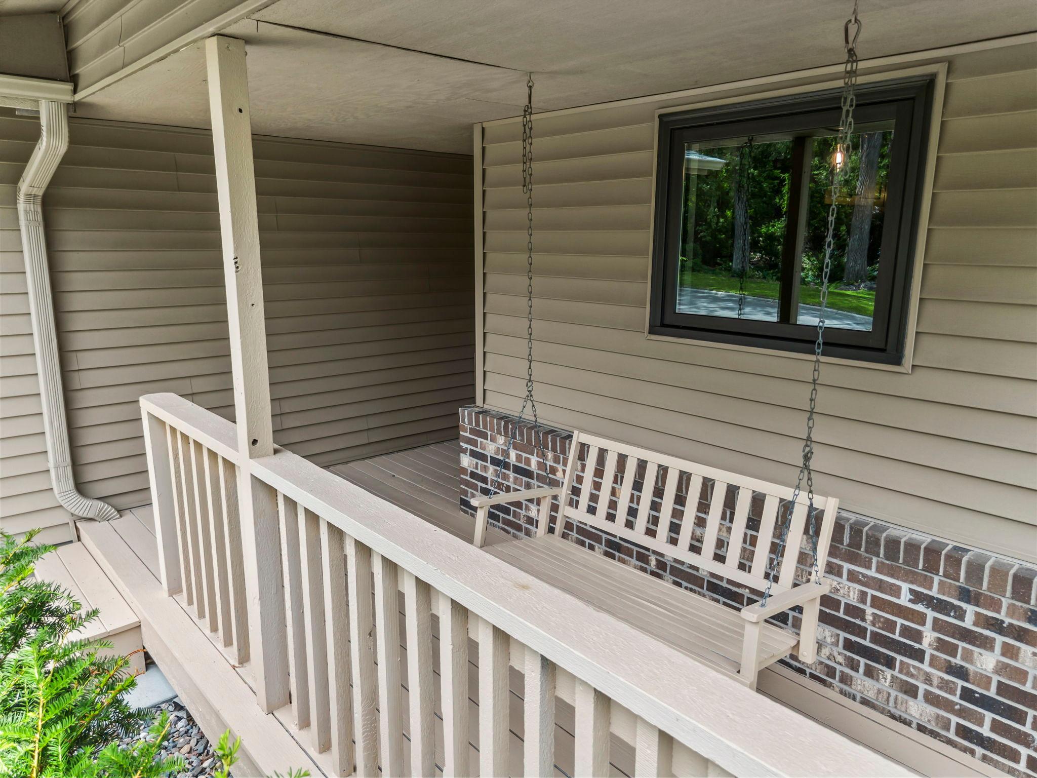 12 Oak Shore Drive