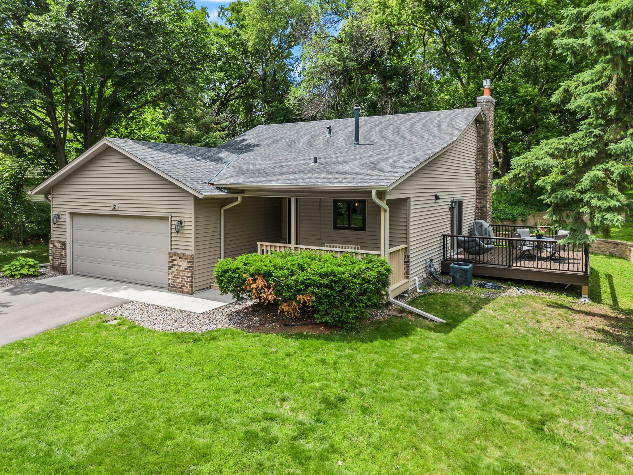 12 Oak Shore Drive
