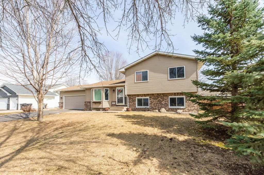 Photo of 12203 Quinn Street NW, Coon Rapids, MN 55448 (MLS # 7040881)