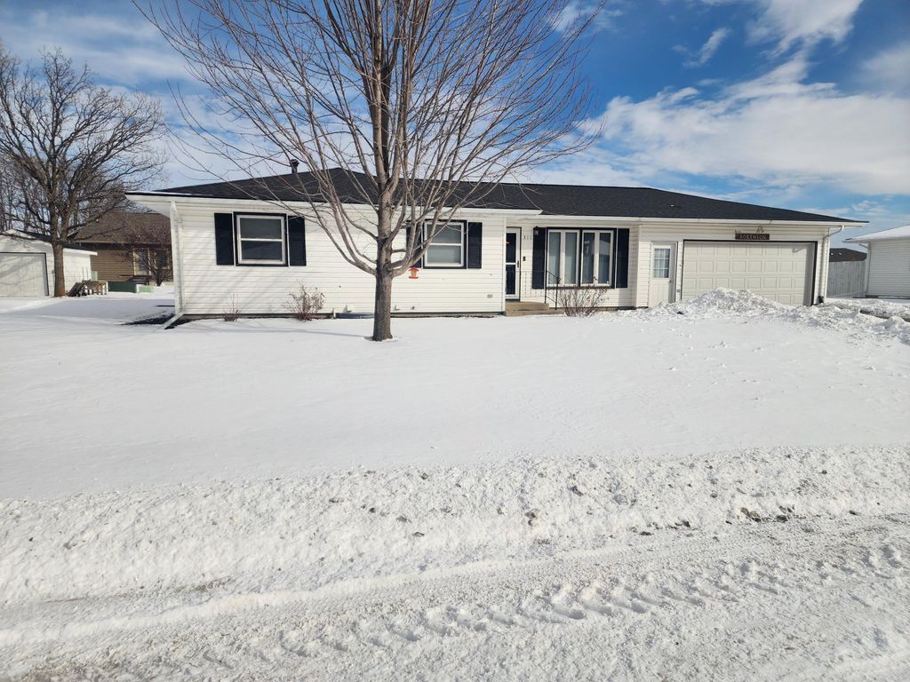 Photo of 311 Smith Drive, Redwood Falls, MN 56283 (MLS # 7011460)