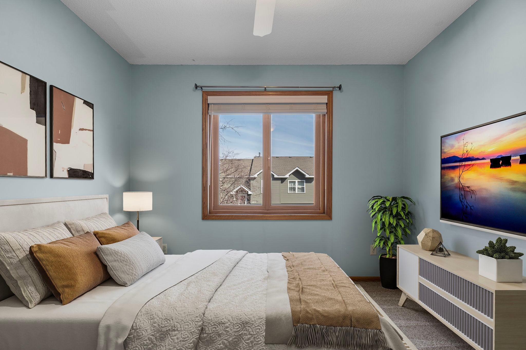 2505 Geranium Avenue E