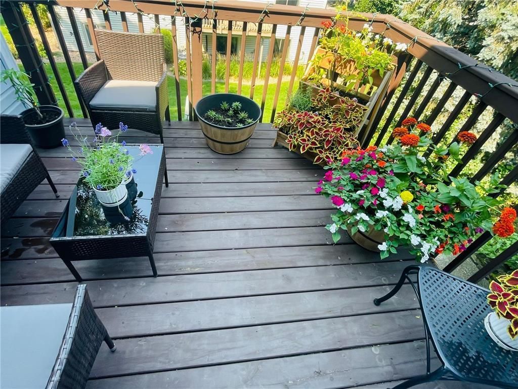 Photo of 2505 Geranium Avenue E, Maplewood, MN 55119 (MLS # 7034884)