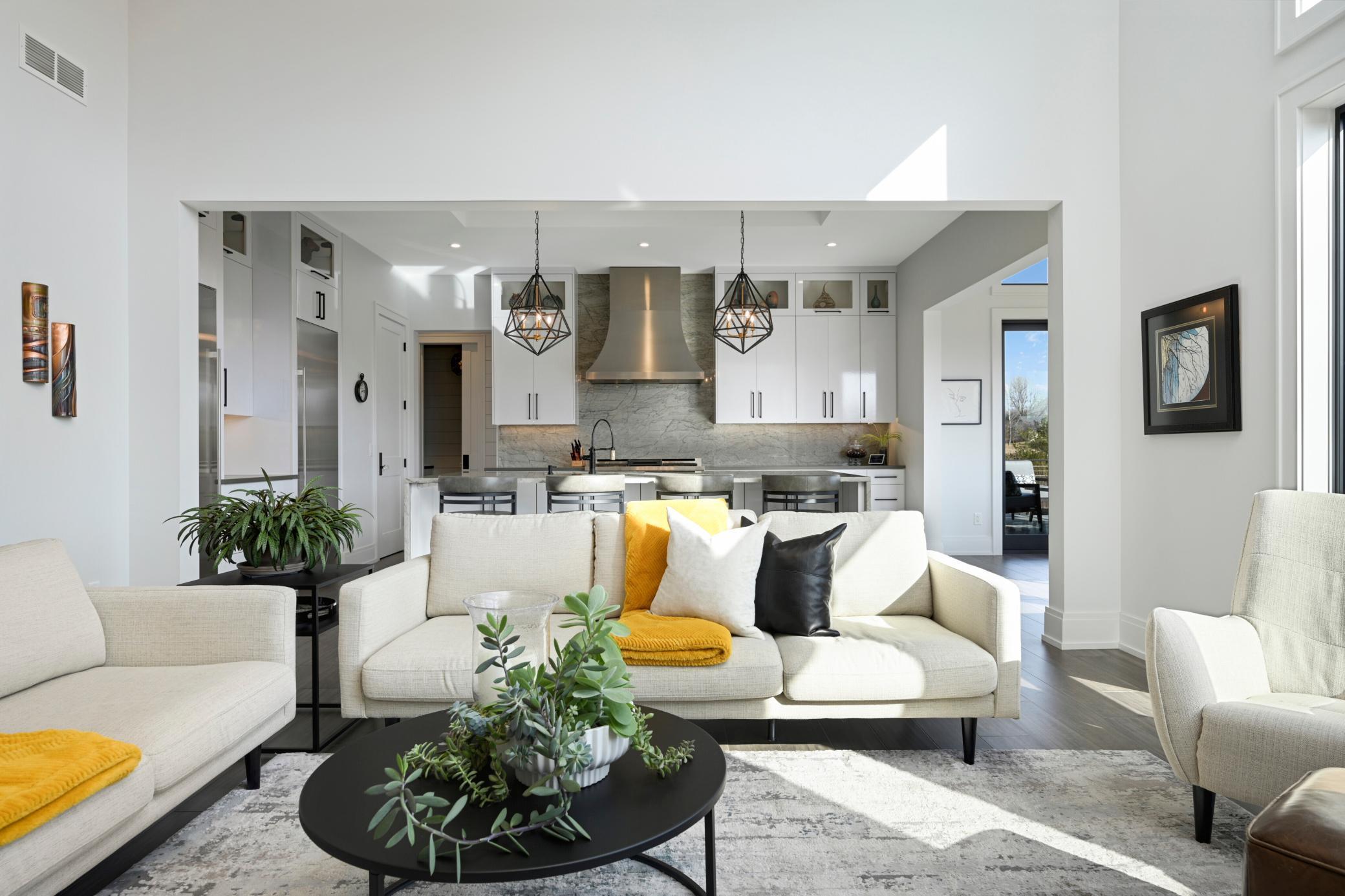 Prior Lake, Minnesota, 55372, United States, 4 Bedrooms Bedrooms, ,4 BathroomsBathrooms,Residential,Active,2023841