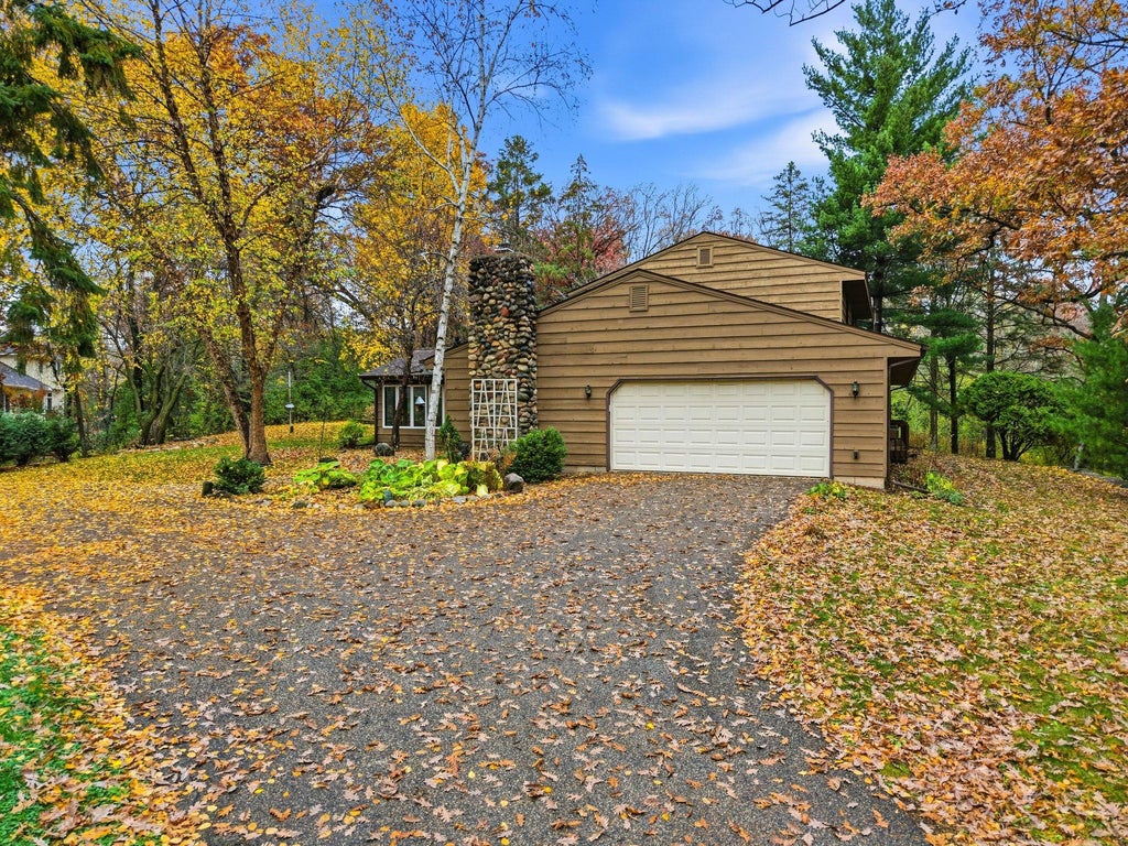 Photo of 18355 Ixonia Avenue, Lakeville, MN 55044 (MLS # 7165312)
