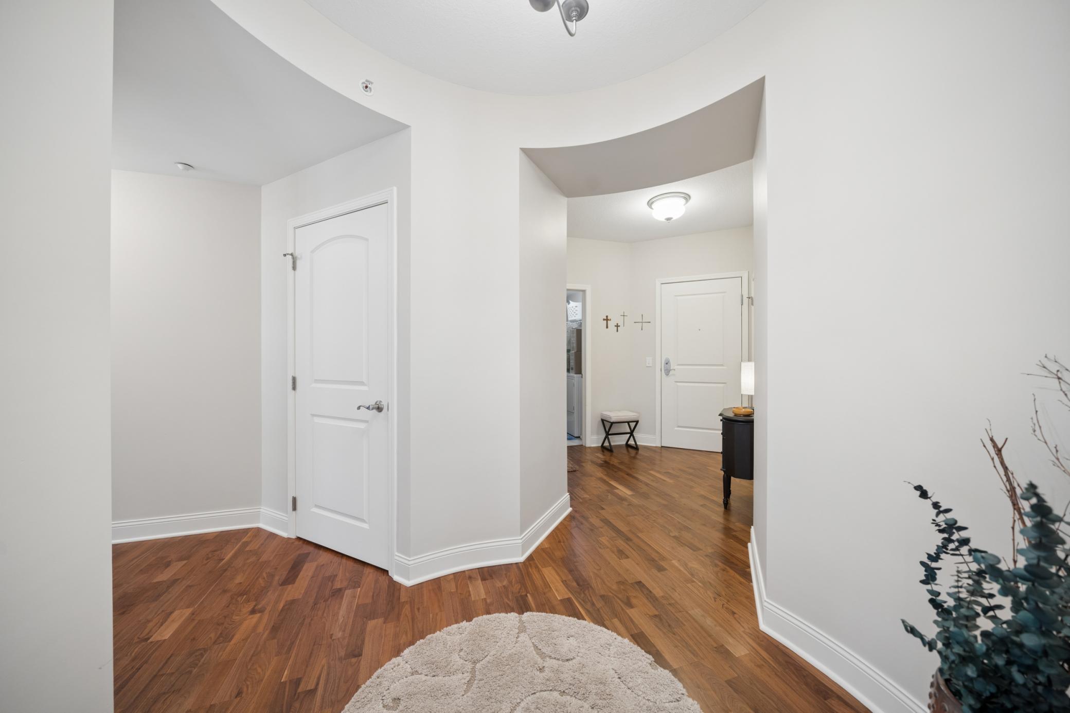 1320 Riverside Lane 103