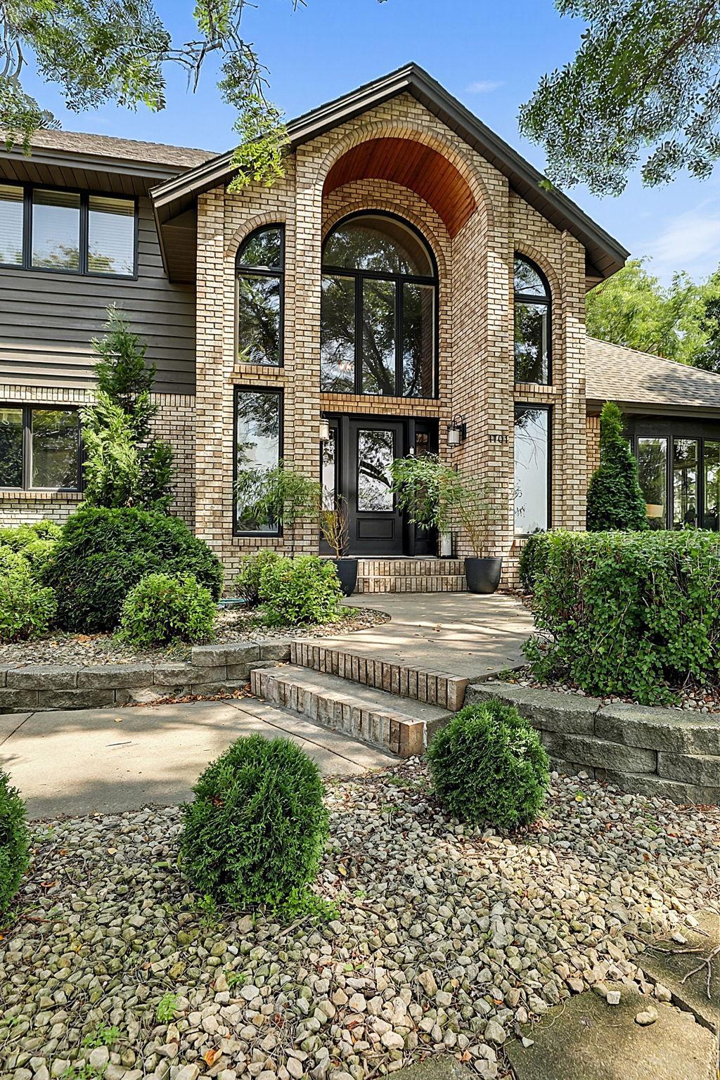 Photo of 1701 Casselberry Road, Saint Cloud, MN 56303 (MLS # 7111594)