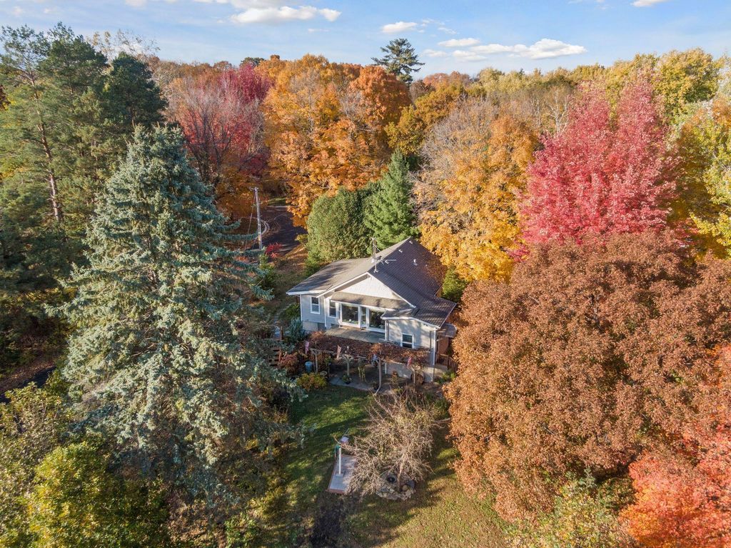 Photo of 5375 Eureka Road, Excelsior, MN 55331 (MLS # 7018168)