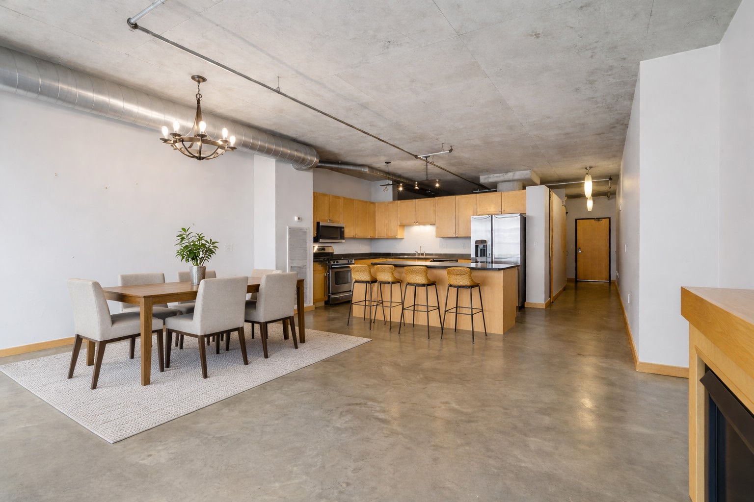 720 N 4th Street 405