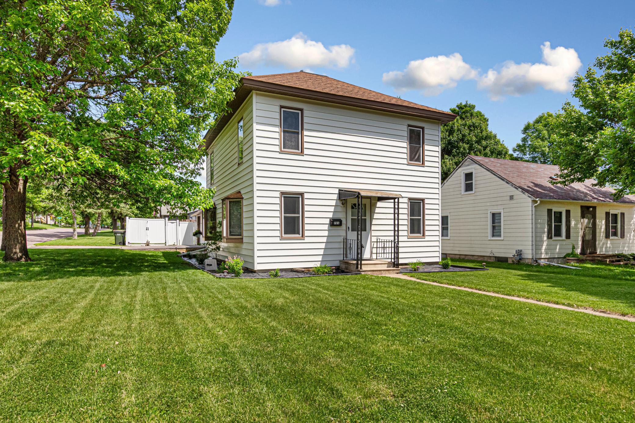 721 Chatham Street